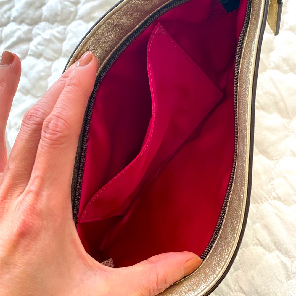 Coach Leather Wristlet/clutch - Picture 5 of 7
